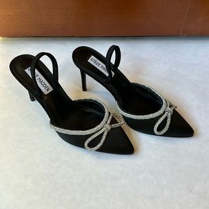 Steve Madden Black Rhinestone Bow Heels